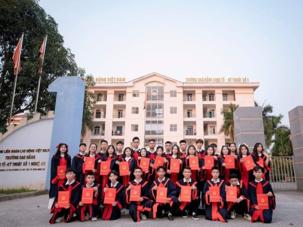 Địa Chỉ Dạy Nghề Nghề Điện Dân Dụng Tại Nghệ An Uy Tín 7 Trường Cao Đẳng Kinh Tế – Kỹ Thuật Số 1 Nghệ An
